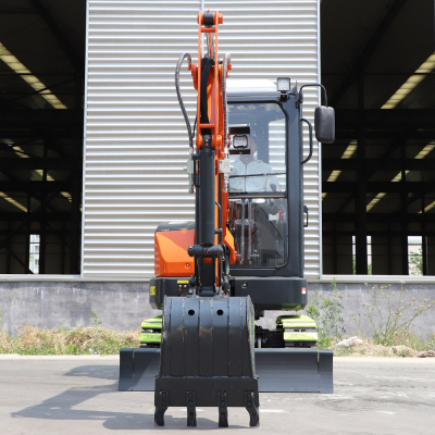 Excavatrice de 3 tonnes