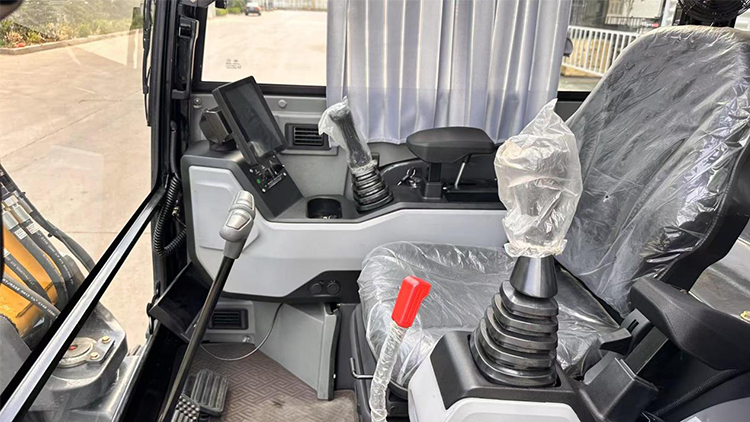 Pelle de 6 tonnes à vendre