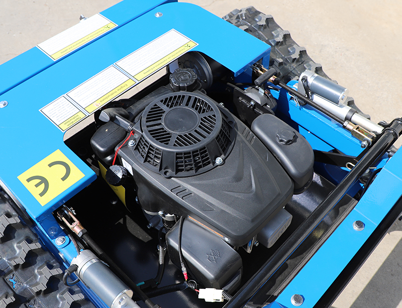 Tondeuse à gazon autopropulsée.jpg