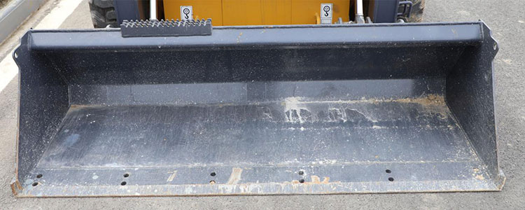 1755843948707354.jpg Sans titre-1_03.jpg