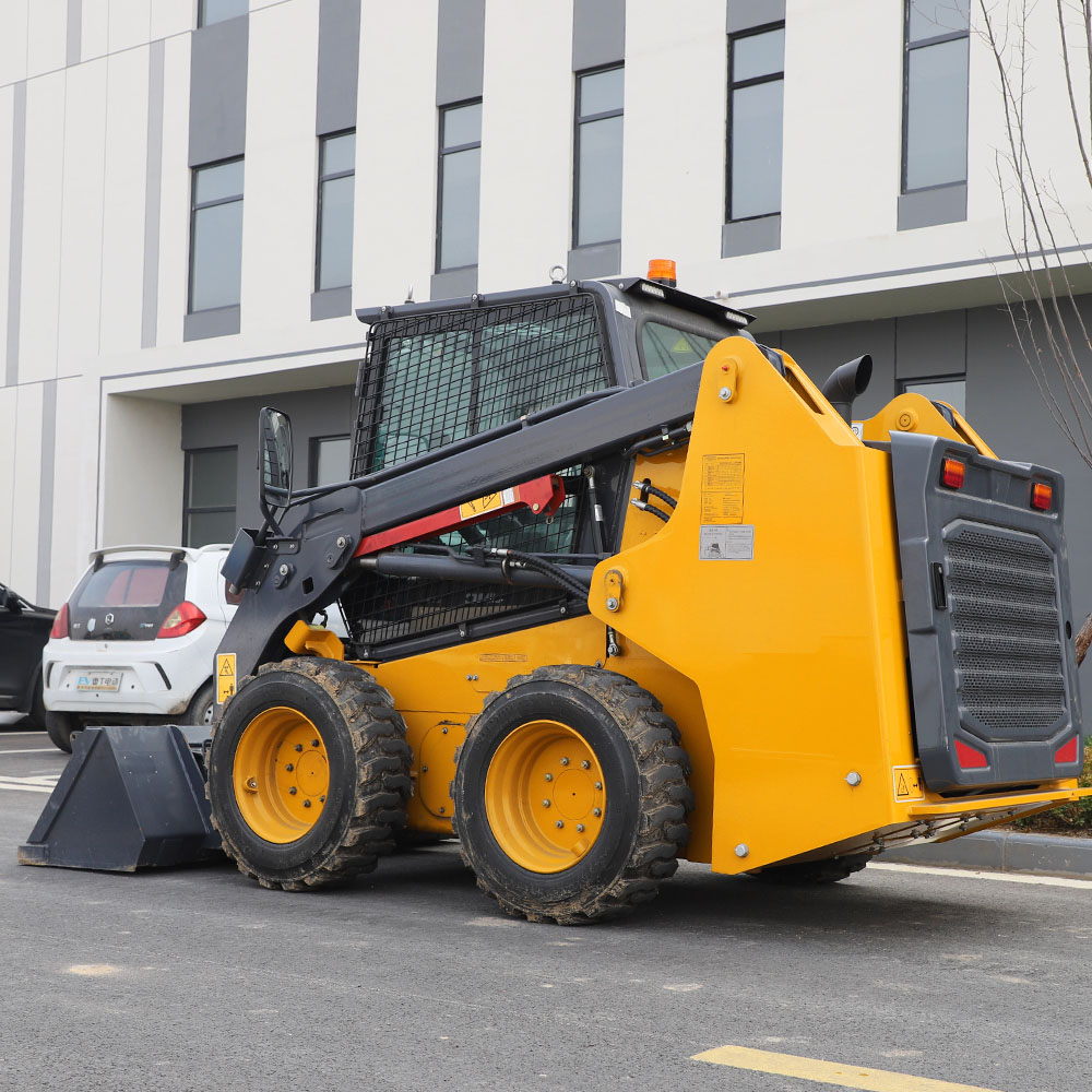 Chargeuse compacte à direction à glissement Chargeuse compacte à direction à glissement