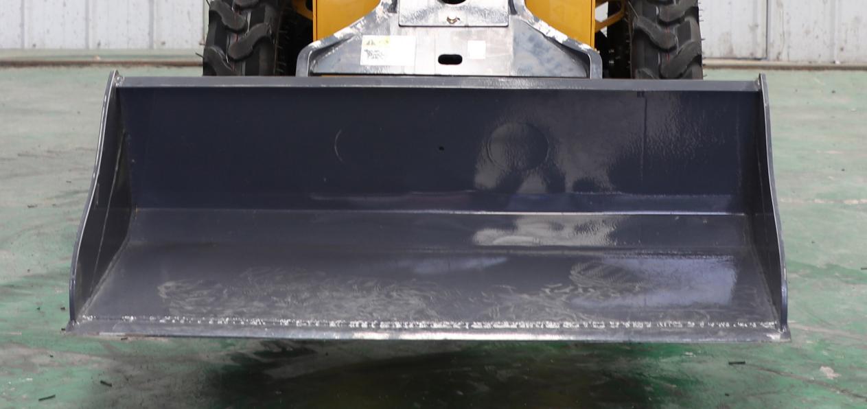 Attache rapide pour chargeuse compacte Attache rapide pour chargeuse compacte