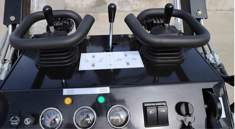 Mini chargeuse compacte